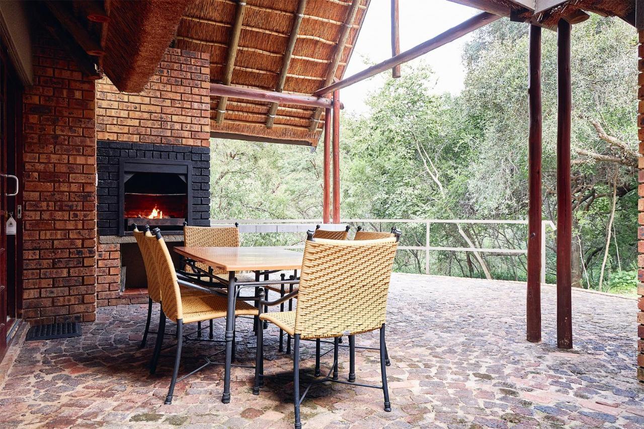 First Group Magalies Park Hotel Hartbeespoort Exterior photo